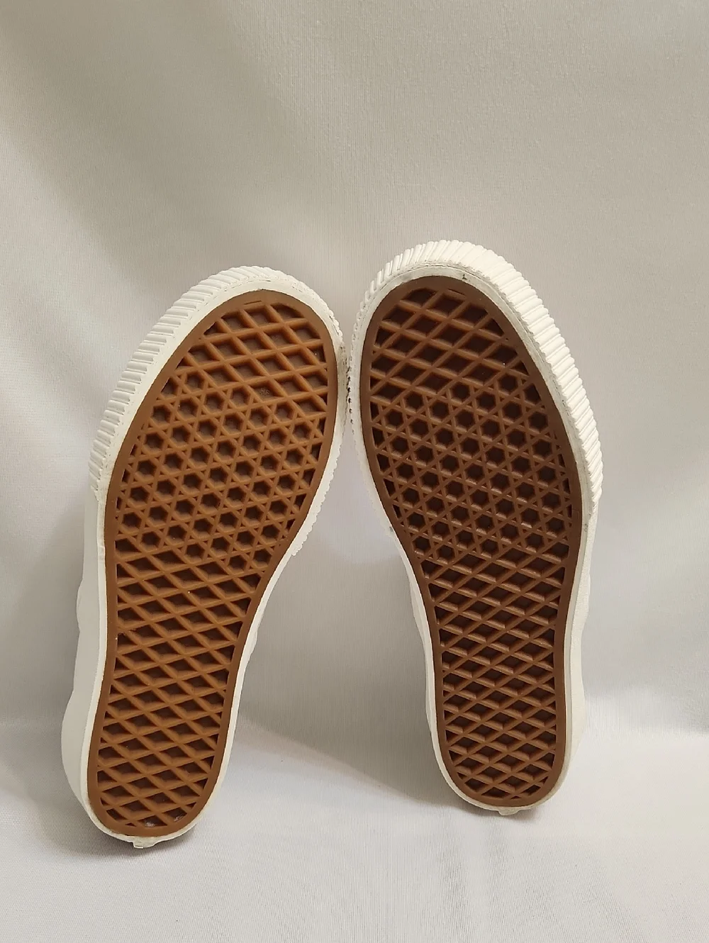 Vans × Karina Rozunko Heart Slip-on Platform Sneakers (W Size 5.5) - Picture 10 of 14